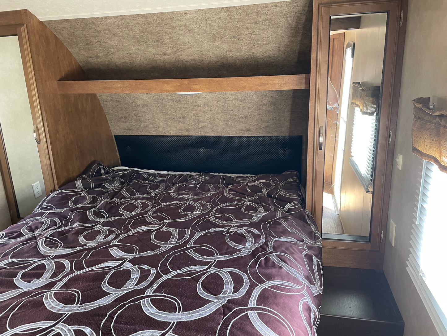 Used 2017 Salem 27 RLSS