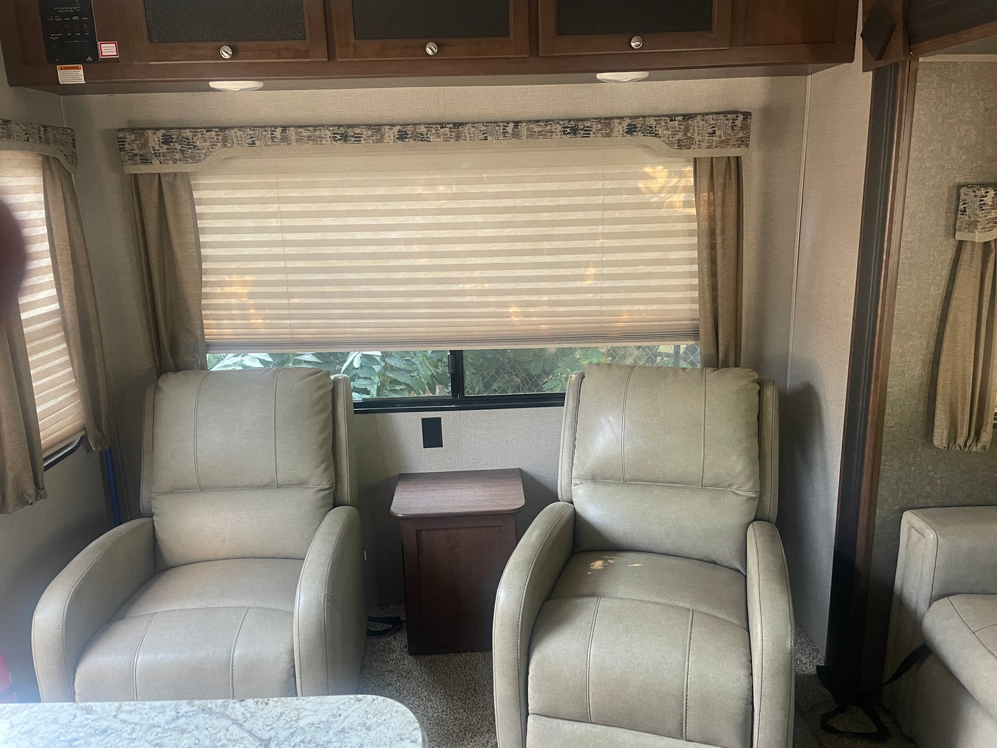 Used 2017 Hideout 5th Wheel