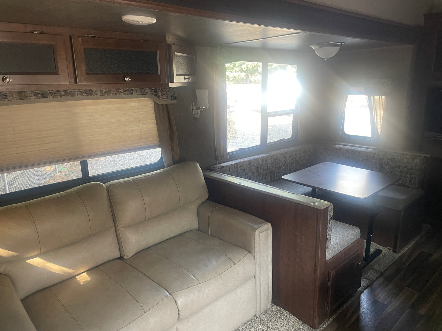 Used 2017 Hideout 5th Wheel