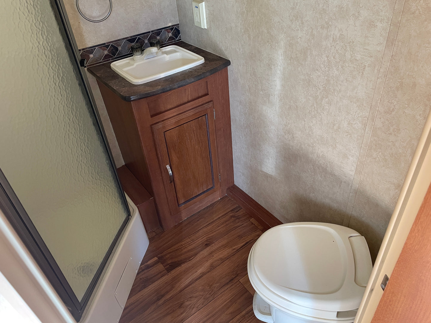 Used 2015 Wildwood 27 RKSS