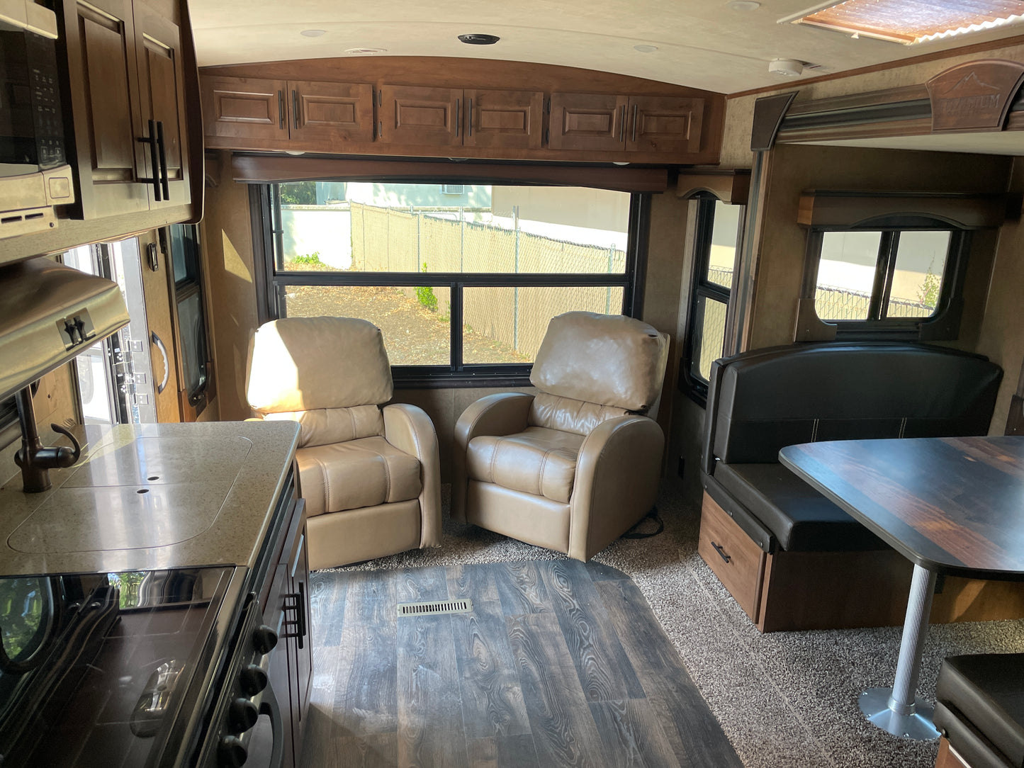 Used 2018 Timber Ridge "Titanium" 24 RLS