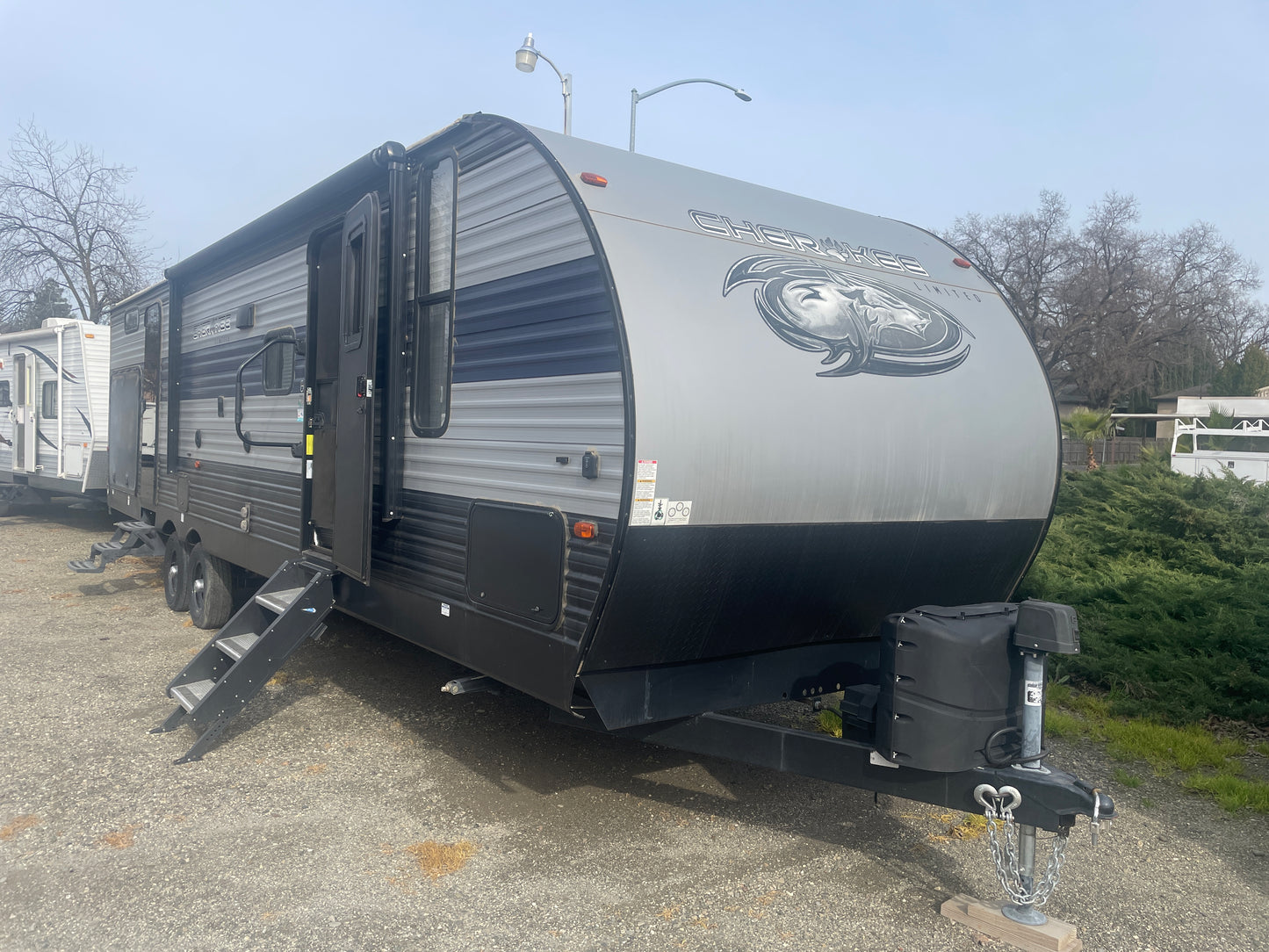 Used 2021 Cherokee 294 BHS