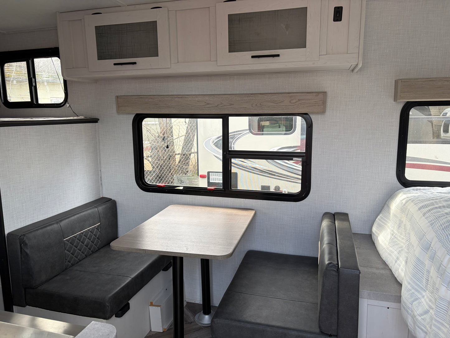 Used Coleman Rubicon 1628 BH