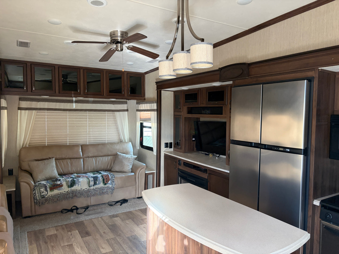 Used 2016 Columbus 320 RS