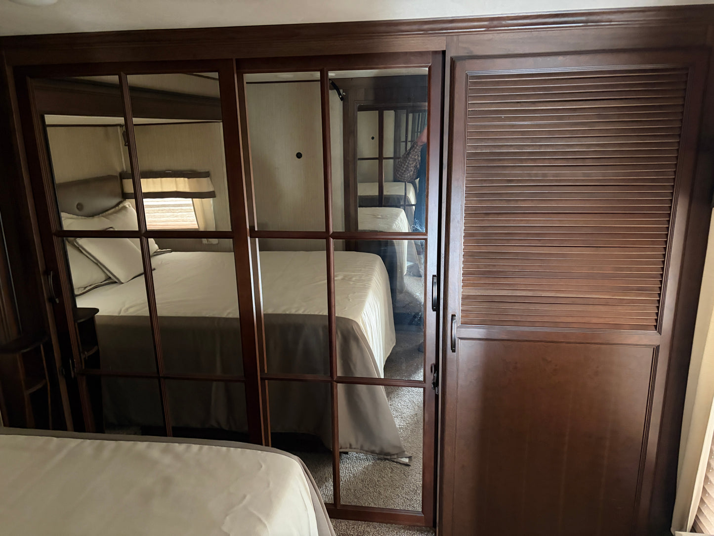 Used 2016 Columbus 320 RS