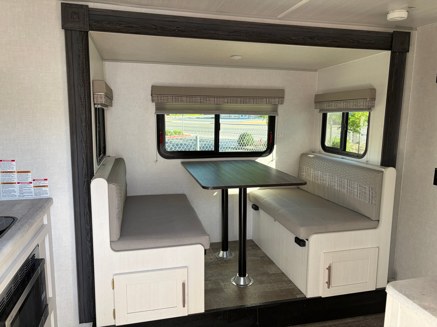 Used 2022 R-POD 202