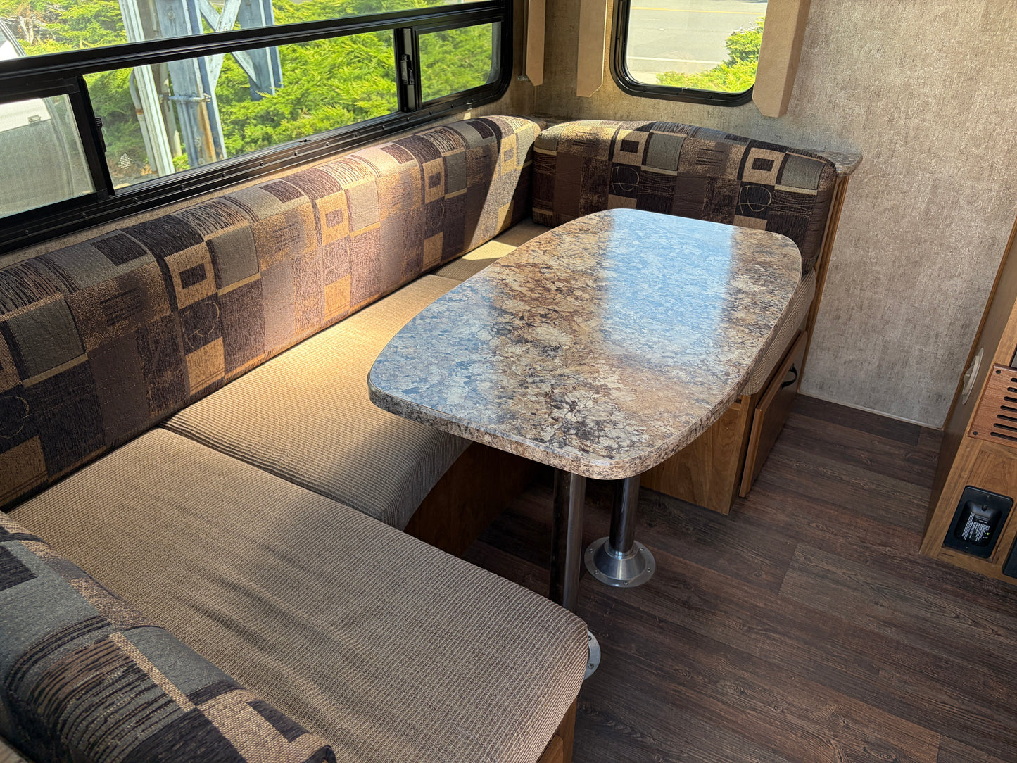 Used 2016 Creekside 20 FQ