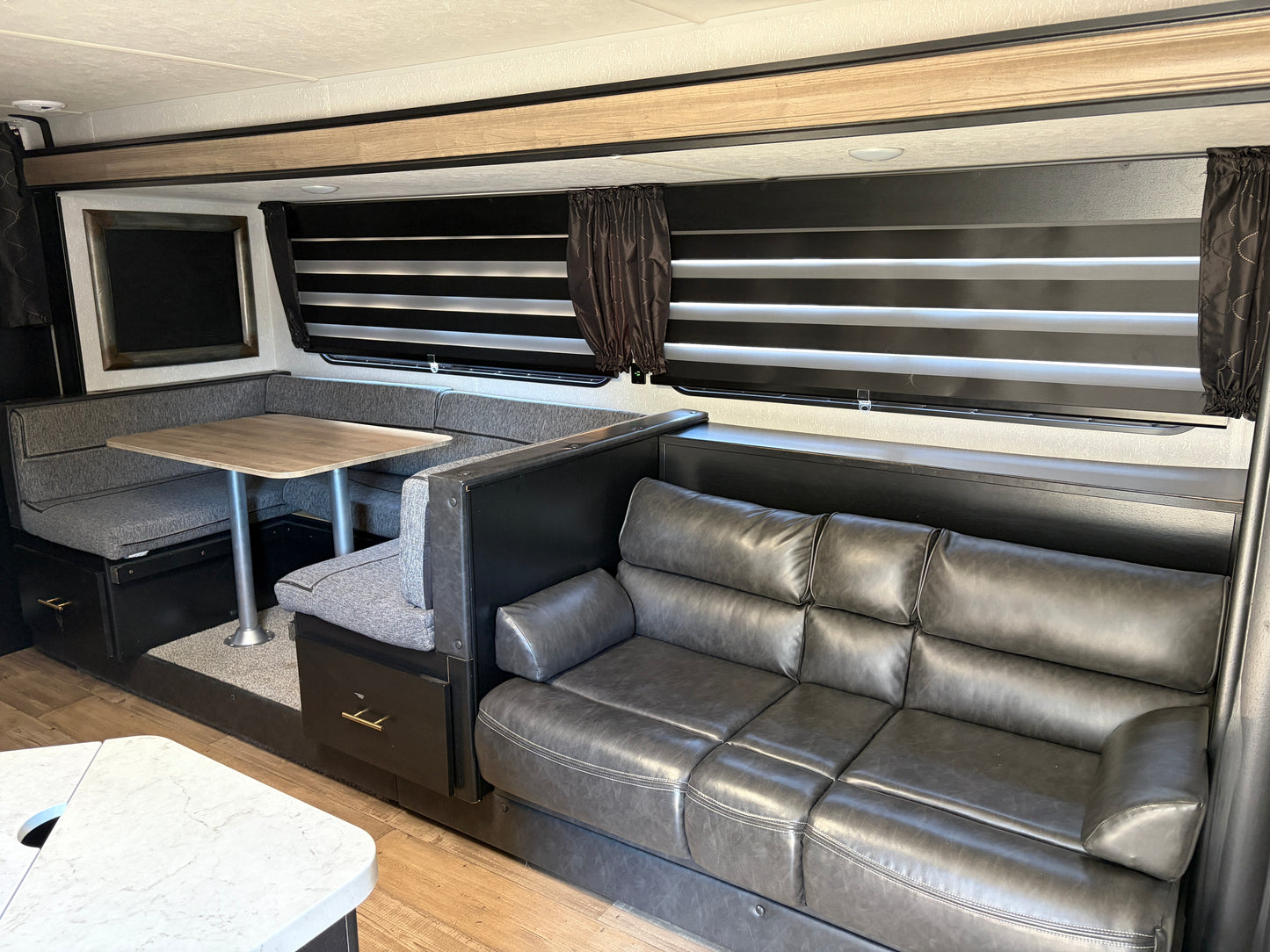 Used 2021 Greywolf 26 DBH  " Bunks"
