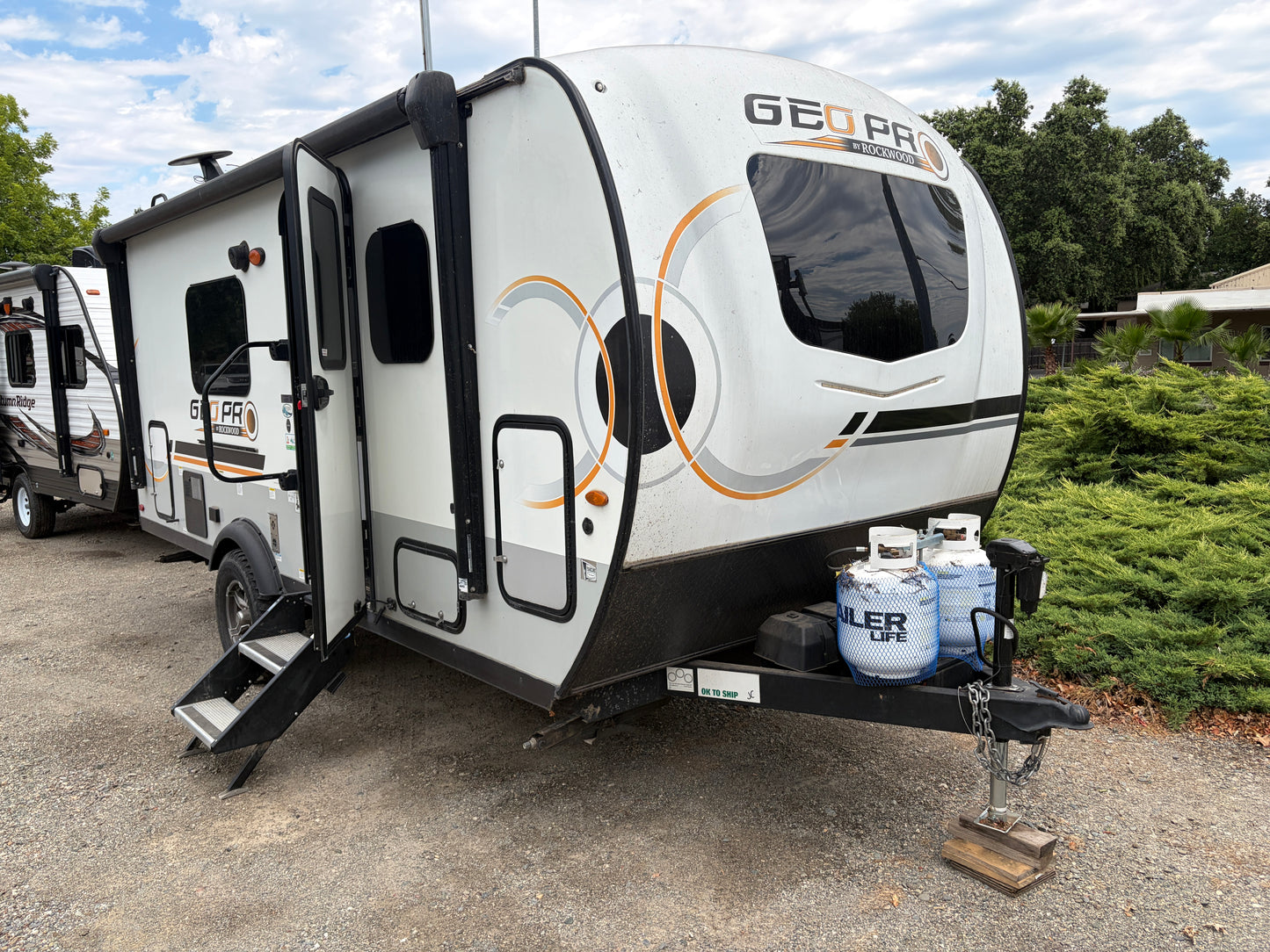 Used 2022 Geo Pro 19 FDS