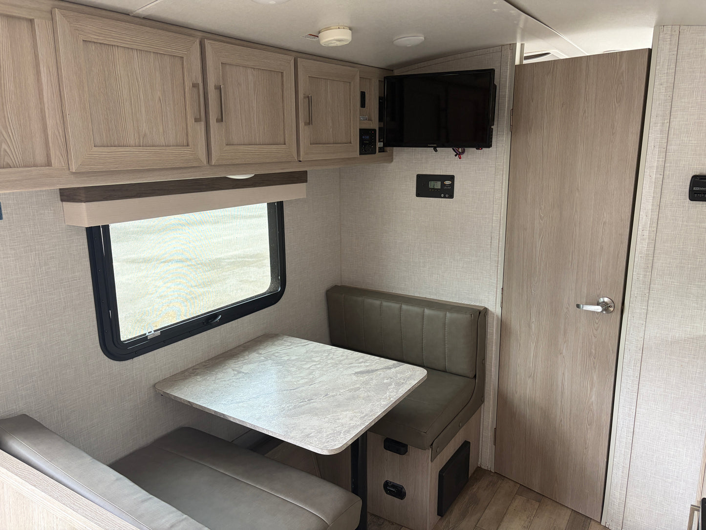 Used 2022 Geo Pro 19 FDS