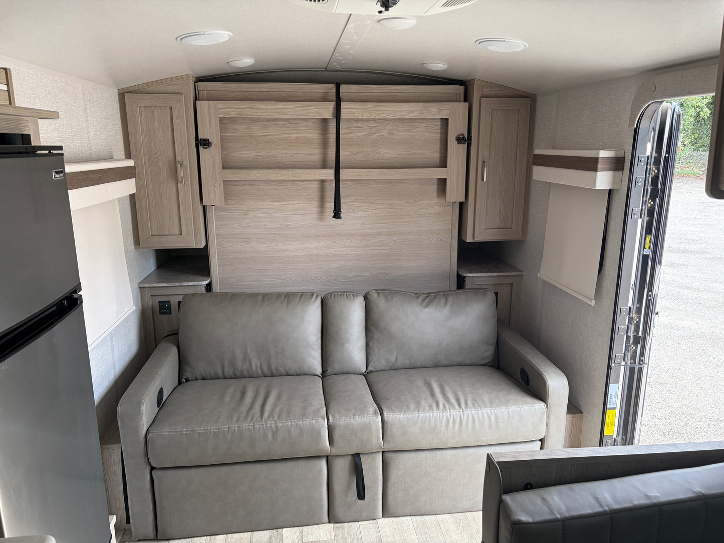 Used 2022 Geo Pro 19 FDS