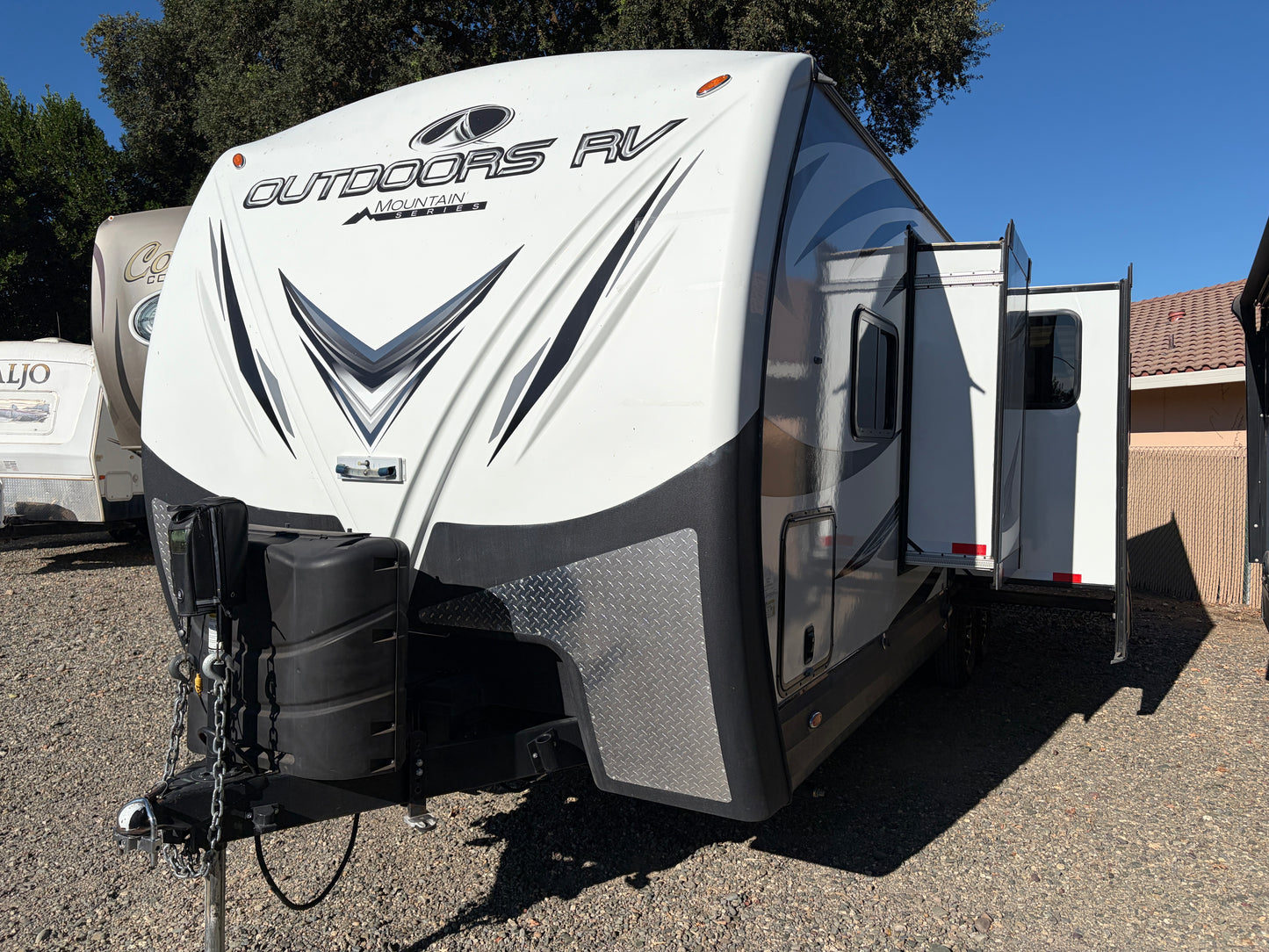 Used 2019 Outdoors RV Blackstone 260 RLS