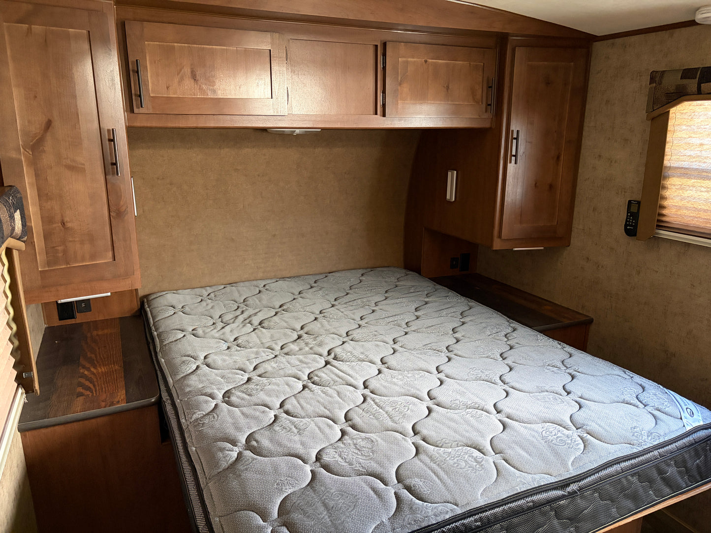 Used 2019 Outdoors RV Blackstone 260 RLS