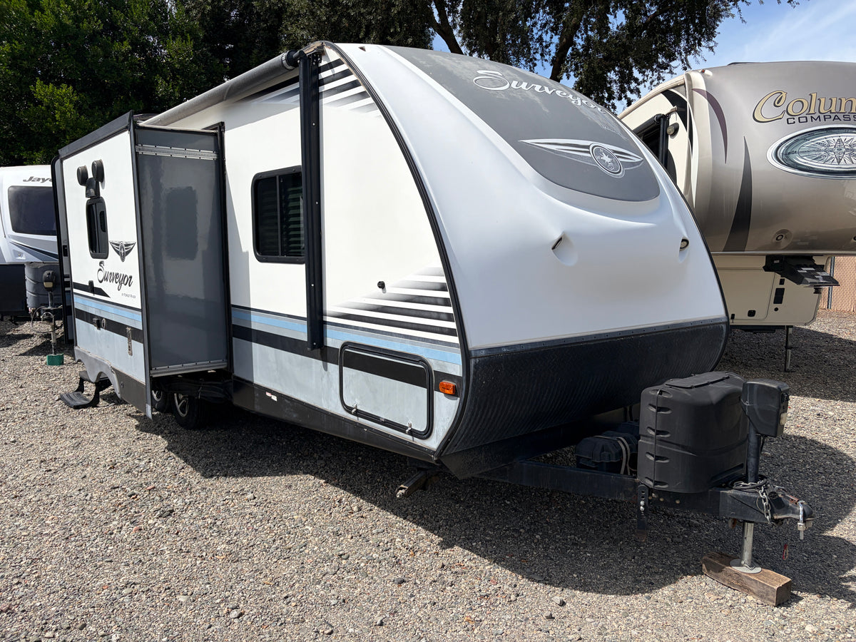 Used 2017 Surveyor 226 RBDS