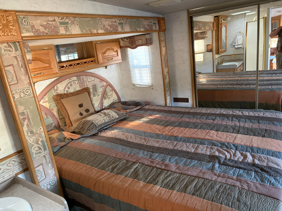 Used 2003 NU-WA 33 1/2 Quad 5th Wheel